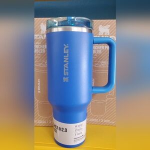 Stanley Blue Tumbler with Handle